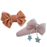 Juego de Broche de Terciopelo con Cuca con Moñito